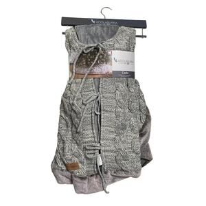 Koolaburra by UGG Christmas Cable knit Tree Skirt 54” round gray & white NWT